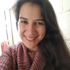 Meet your Posher, Ayla